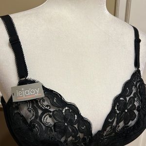 Vintage Lejaby Black Bra. New in Box.